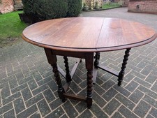 Vintage Antique Solid Oak Oval