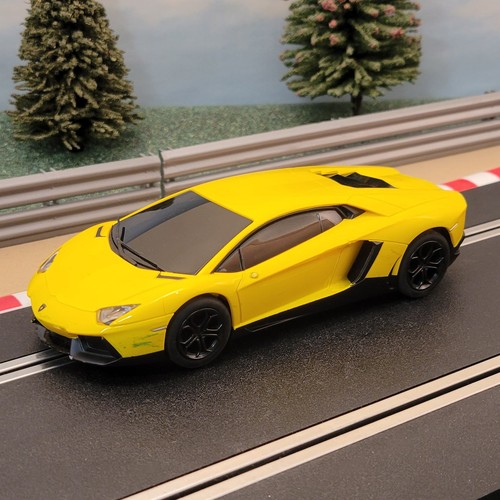Scalextric lamborghini - scalextric,
