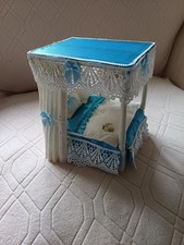 Hand Made Four Poster Bed 12th Scale 1/12 Dollhouse Miniatur