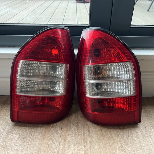 Vauxhall zafira side - vauxhall,