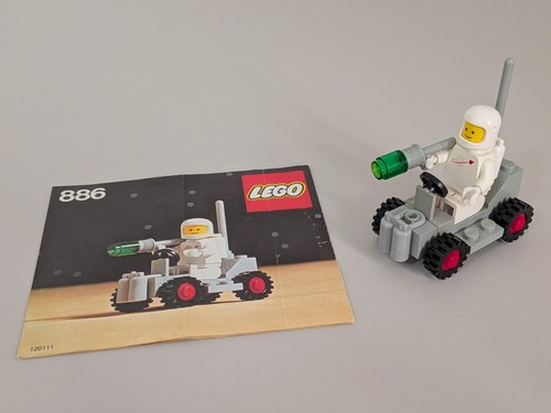 Lego space buggy - space:,