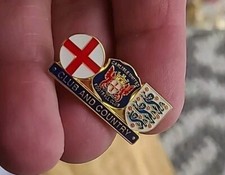 Carlisle United Badge Club And
