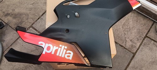 Aprilia rsv 1000 gen - 1000,