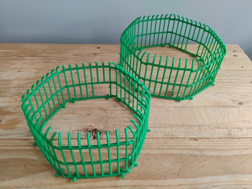 Vintage zoo farm fencing - vintage, green
