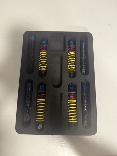 Traxxas tmaxx emaxx supermaxx - emaxx,