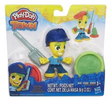 Play-Doh Town Police Boy Set