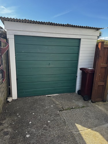 Single garage prefabricated - single,