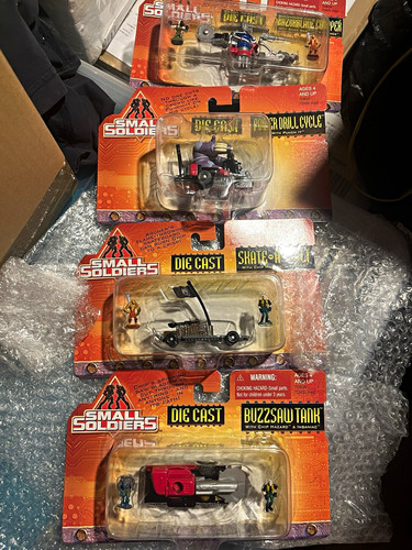 Small soldiers die cast - soldiers,