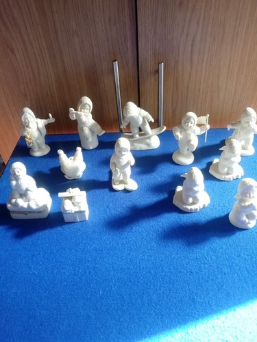 Snowbabies figures - 11, x