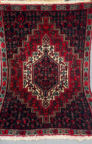 Stunning vintage oriental - stunning,