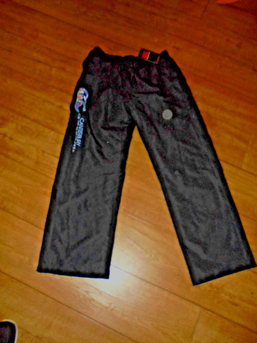 Bnwt canterbury black - nz,
