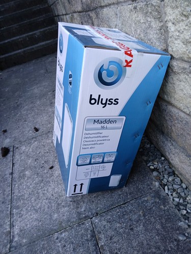 Blyss 16l dehumidifier - blyss,