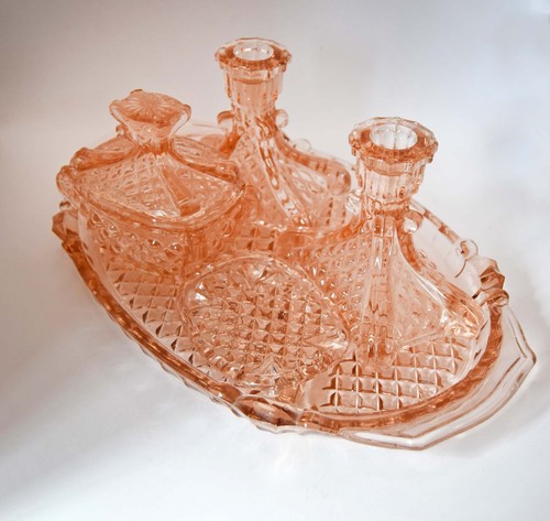 Vintage art deco - deco, pink