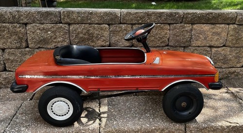 Vintage rare red - mercedes, 280