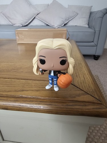 Custom funko pop female - custom,
