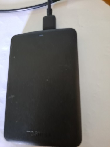 Toshiba canvio basics 1tb - toshiba,