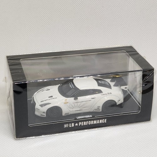 Nissan skyline r - 1:64,