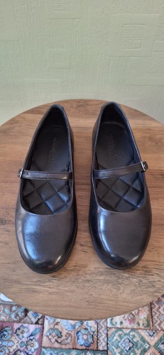 Ladies flat round - ladies,