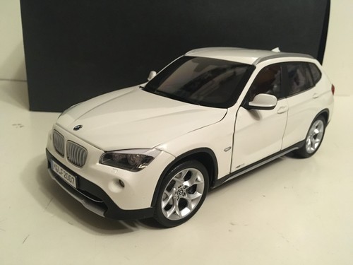 Bmw alpine white - alpine,