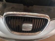 Seat Leon MK2 / Altea 05-09 Front Bumper Radiator Grill Genuine 5P0853654 H2E15