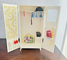 Vintage Pedigree Sindy Doll