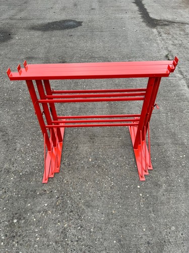 Size 2 adjustable - no,