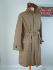 DAKS / INVERTERE COAT..MADE  IN ENGLAND..40"..WOOL LINED..PERMANENT STYLE..NOS