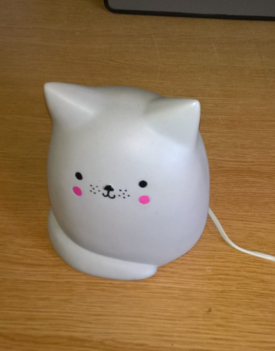 Cat shaped table lamp - cat,