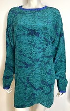 Kiss of the Wolf Top Womens L