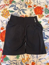 DFYNE Scrunch Bum shorts  Size