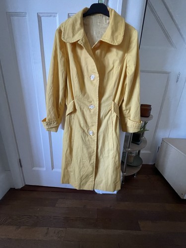 Vintage 1960s women - vintage, yellow