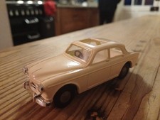 Spot On 216 Volvo 122S