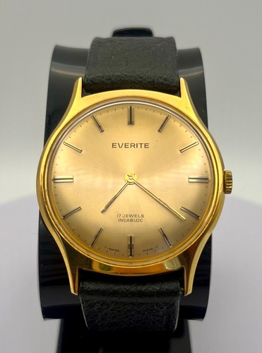 Vintage everite jewels - 17,
