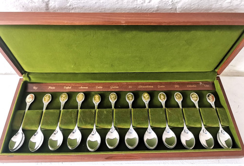 Solid silver spoon set - silver,