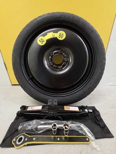 New genuine volvo xc40 - new,