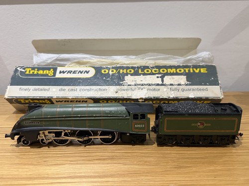 Tri ang wrenn - w2211, green