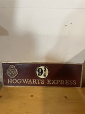 Hogwarts express platform - hogwarts,