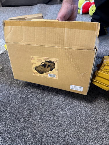 Trading vintage yellow - co,