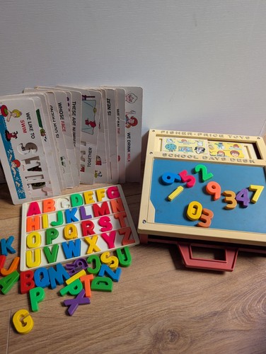 Vintage 1972 fisher - price, toys