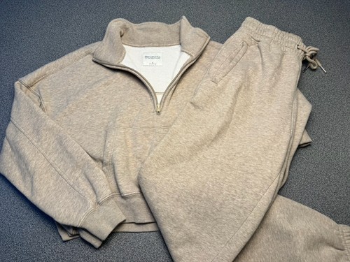 Abercrombie and fitch - abercrombie,