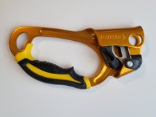 Petzl Ascension Right Handed Rope Clamp B17ARA Handled Ascender 