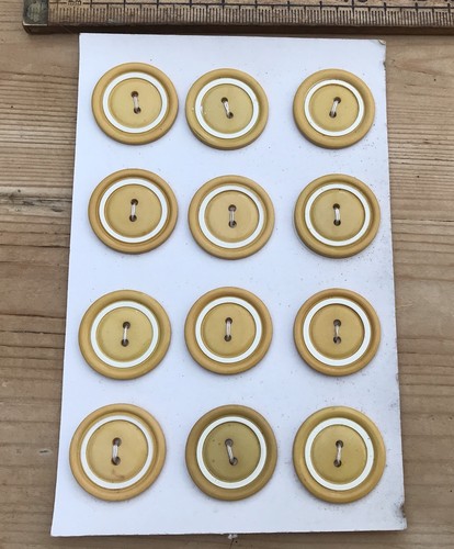 Set vintage buttons - 12,