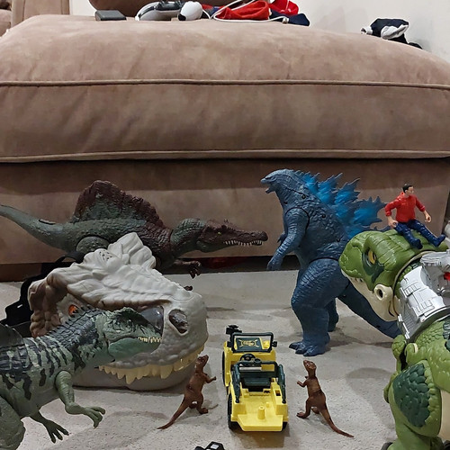 Plastic dinosaur toy figurines - plastic,