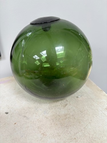 Vintage green glass fishing - green,