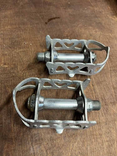 Vintage lyotard quill pedals - lyotard,