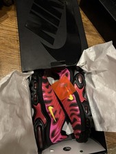 Supreme Air Max Plus Size 9