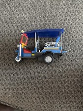 Jerry’s Souvenir Tuk Tuk