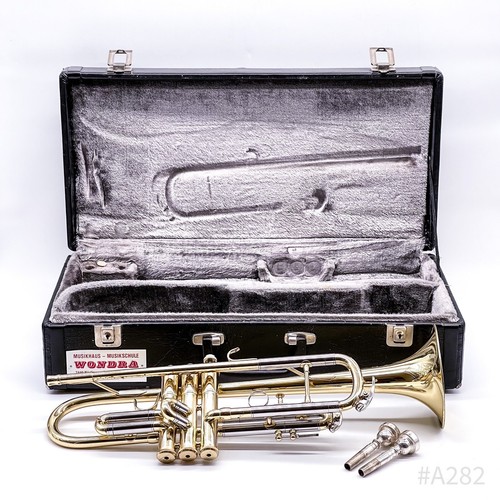 Jupiter trumpet with original - with,