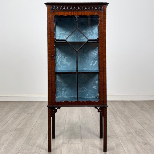 Antique 20th century - antique,