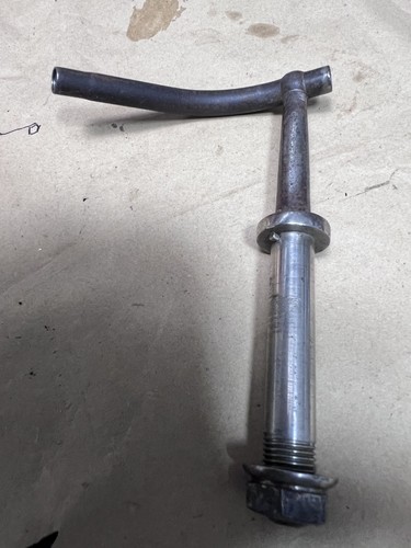 Vintage triumph model front - h,